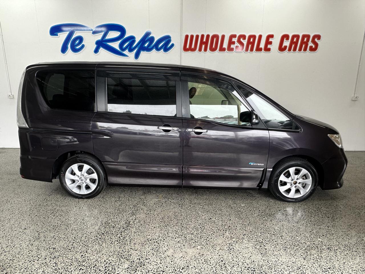 2012 Nissan Serena