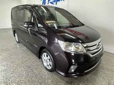 2012 Nissan Serena - Thumbnail