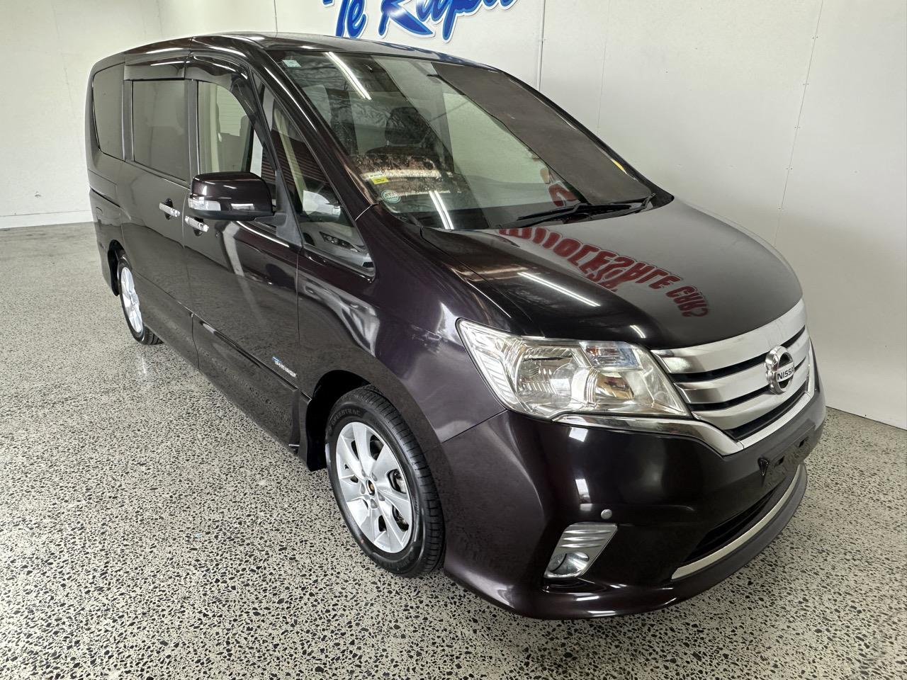 2012 Nissan Serena