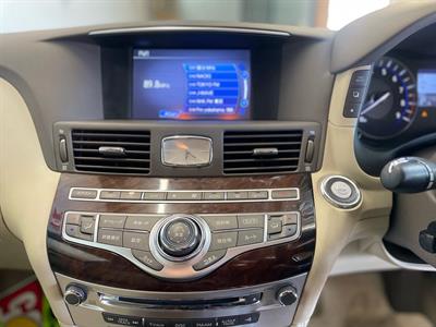 2013 Nissan FUGA - Thumbnail