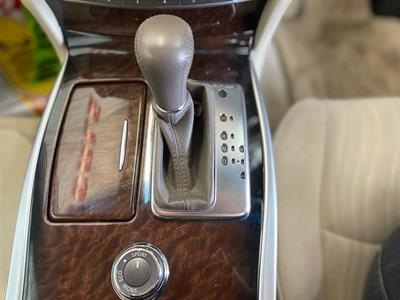 2013 Nissan FUGA - Thumbnail