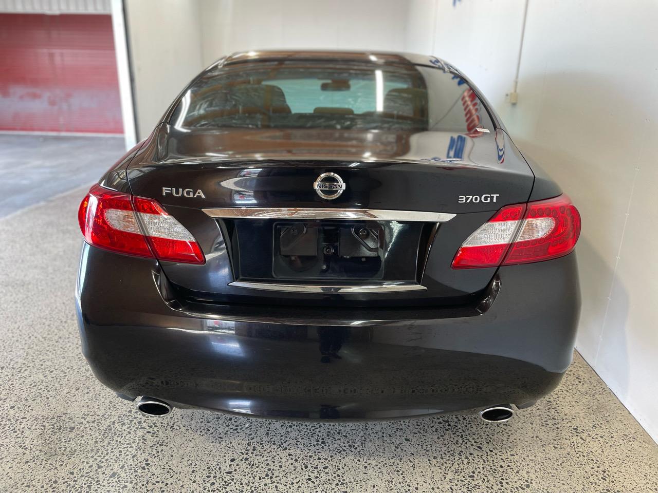 2013 Nissan FUGA