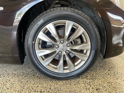 2013 Nissan FUGA - Thumbnail