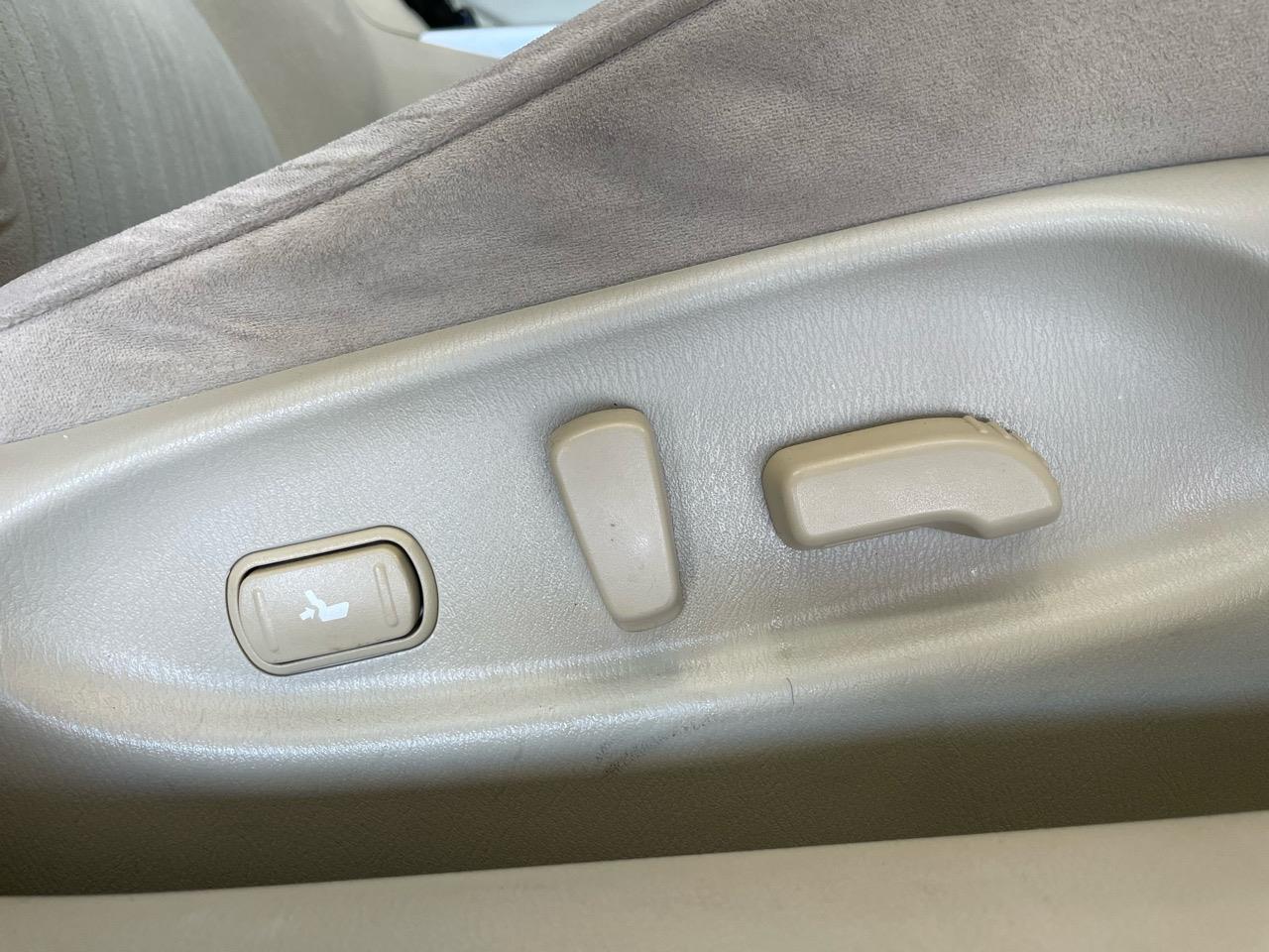 2013 Nissan FUGA