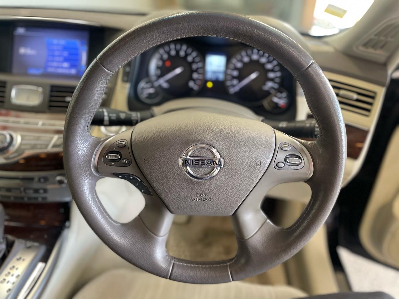 2013 Nissan FUGA