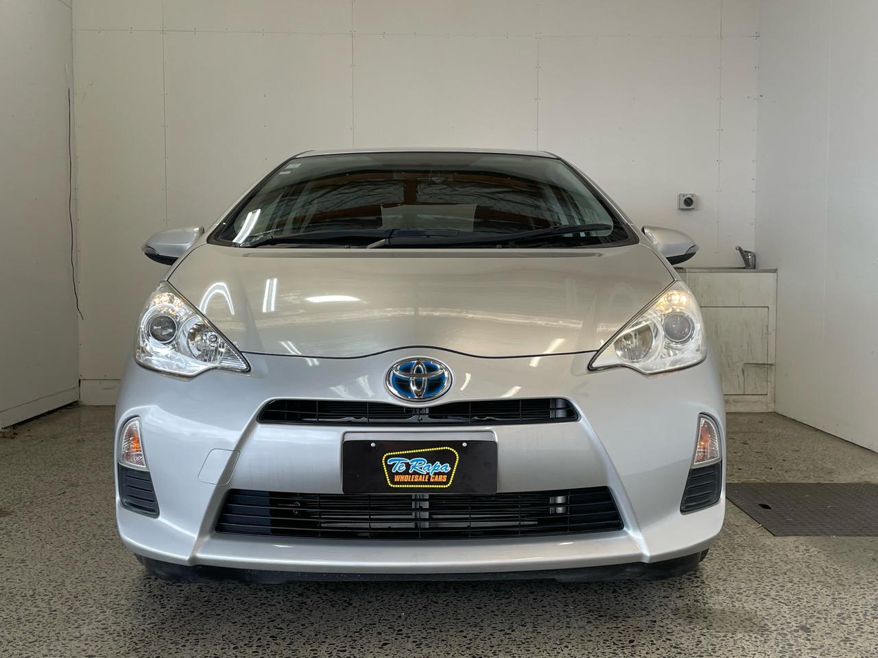 2012 Toyota AQUA
