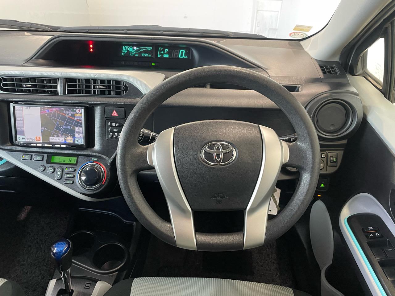 2012 Toyota AQUA