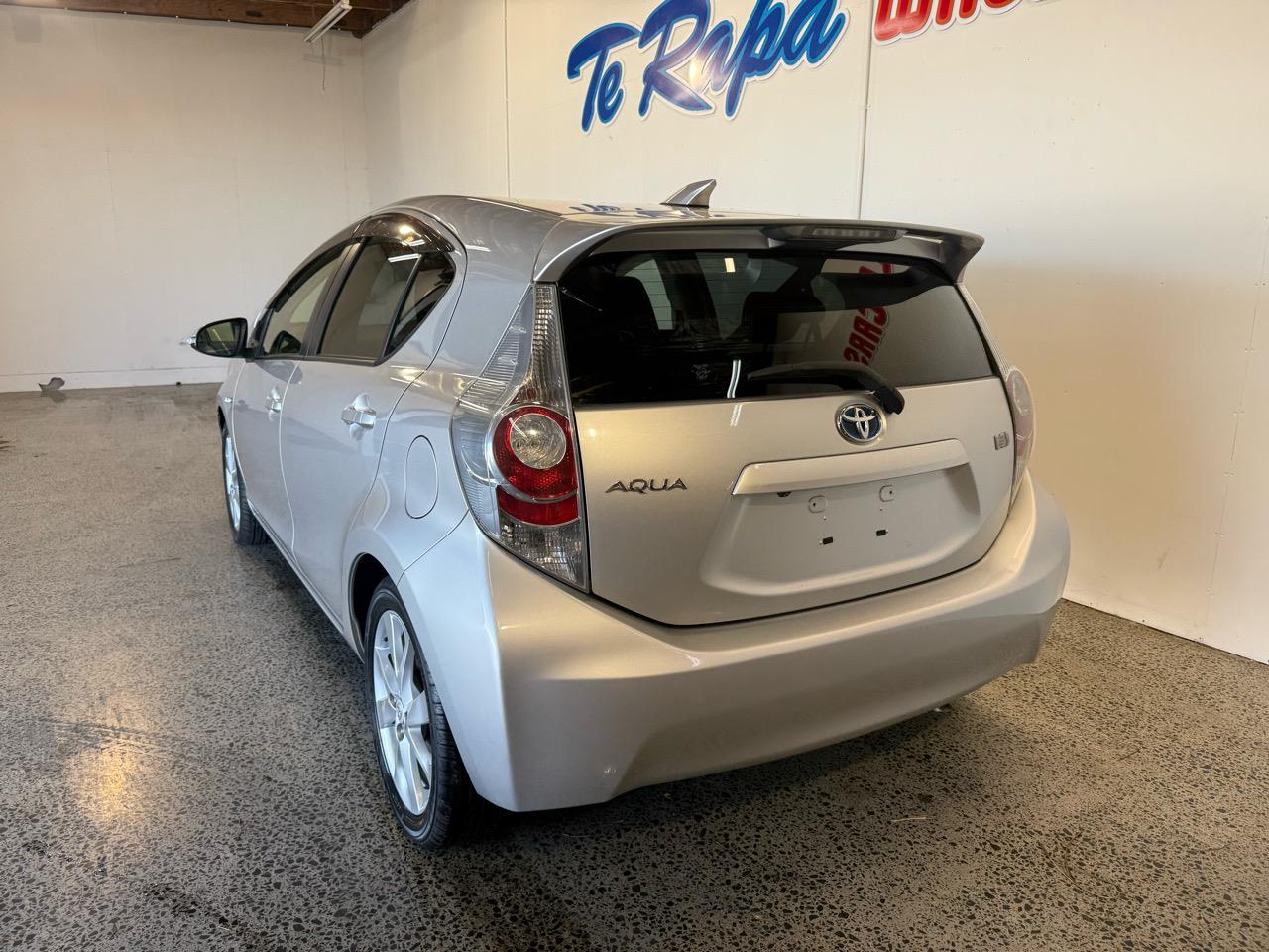 2012 Toyota AQUA
