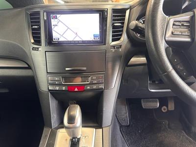 2013 Subaru Legacy - Thumbnail