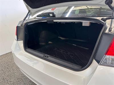 2013 Subaru Legacy - Thumbnail