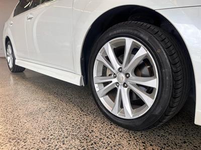 2013 Subaru Legacy - Thumbnail