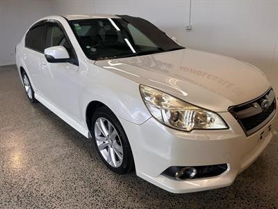 2013 Subaru Legacy - Thumbnail