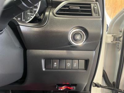 2017 Suzuki Swift - Thumbnail
