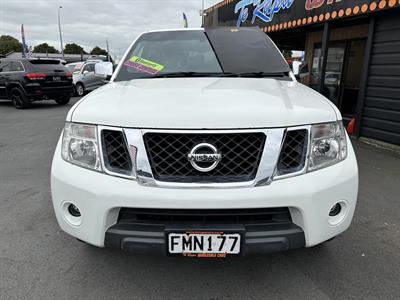 2010 Nissan NAVARA - Thumbnail