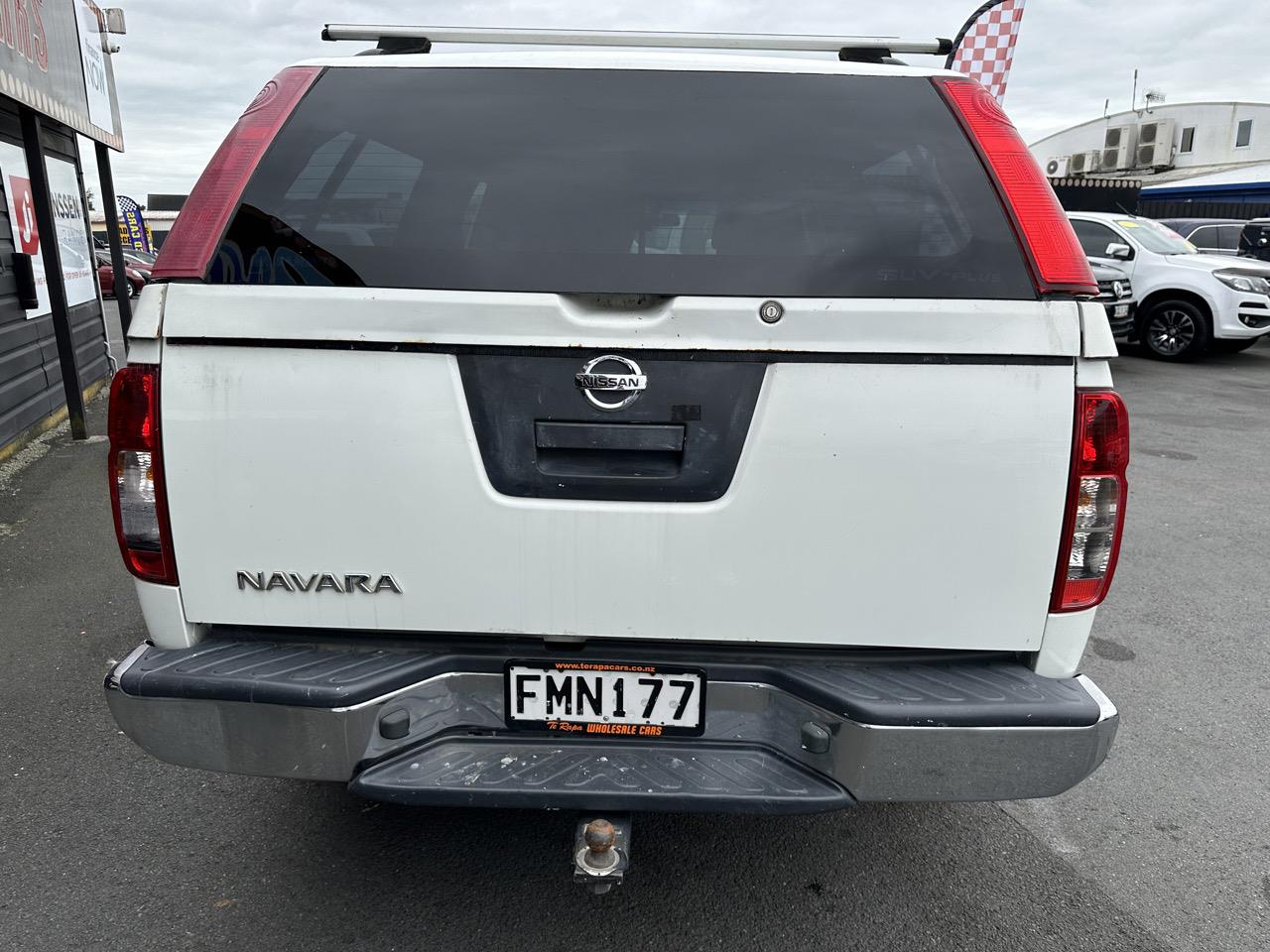 2010 Nissan NAVARA