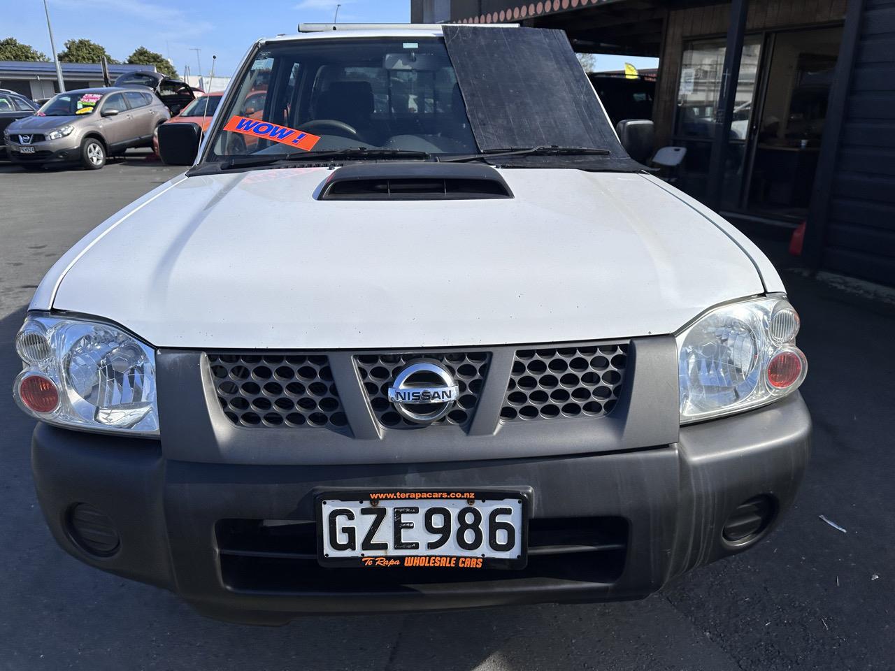 2013 Nissan NAVARA