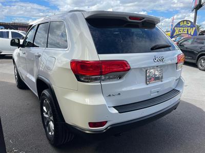 2016 Jeep CHEROKEE - Thumbnail