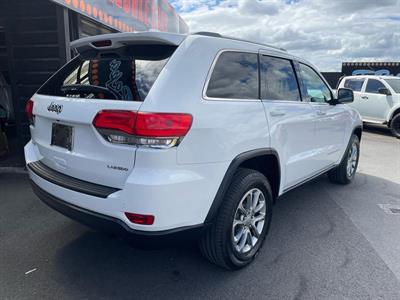 2016 Jeep CHEROKEE - Thumbnail