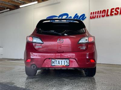 2013 Mazda Axela - Thumbnail