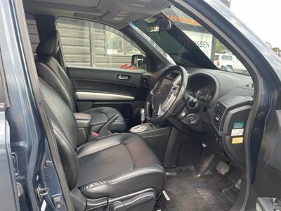 2012 Nissan X-Trail - Thumbnail