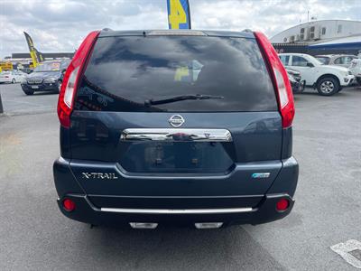 2012 Nissan X-Trail - Thumbnail
