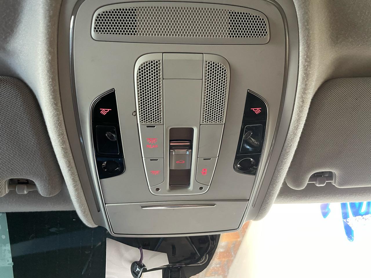 2012 Audi A8