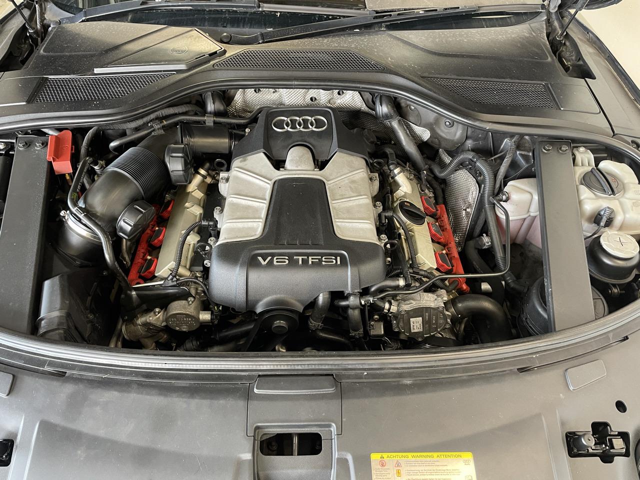 2012 Audi A8