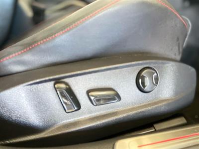 2014 Volkswagen Golf - Thumbnail