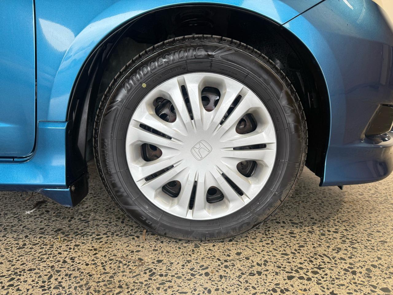 2012 Honda Fit Shuttle
