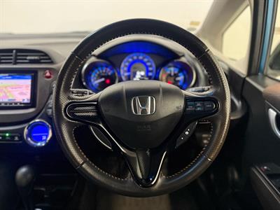 2012 Honda Fit Shuttle - Thumbnail