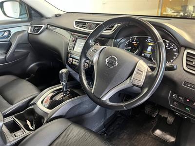2017 Nissan X-Trail - Thumbnail