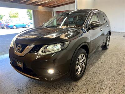 2017 Nissan X-Trail - Thumbnail