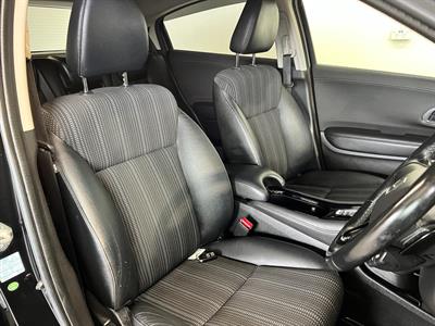 2015 Honda VEZEL - Thumbnail