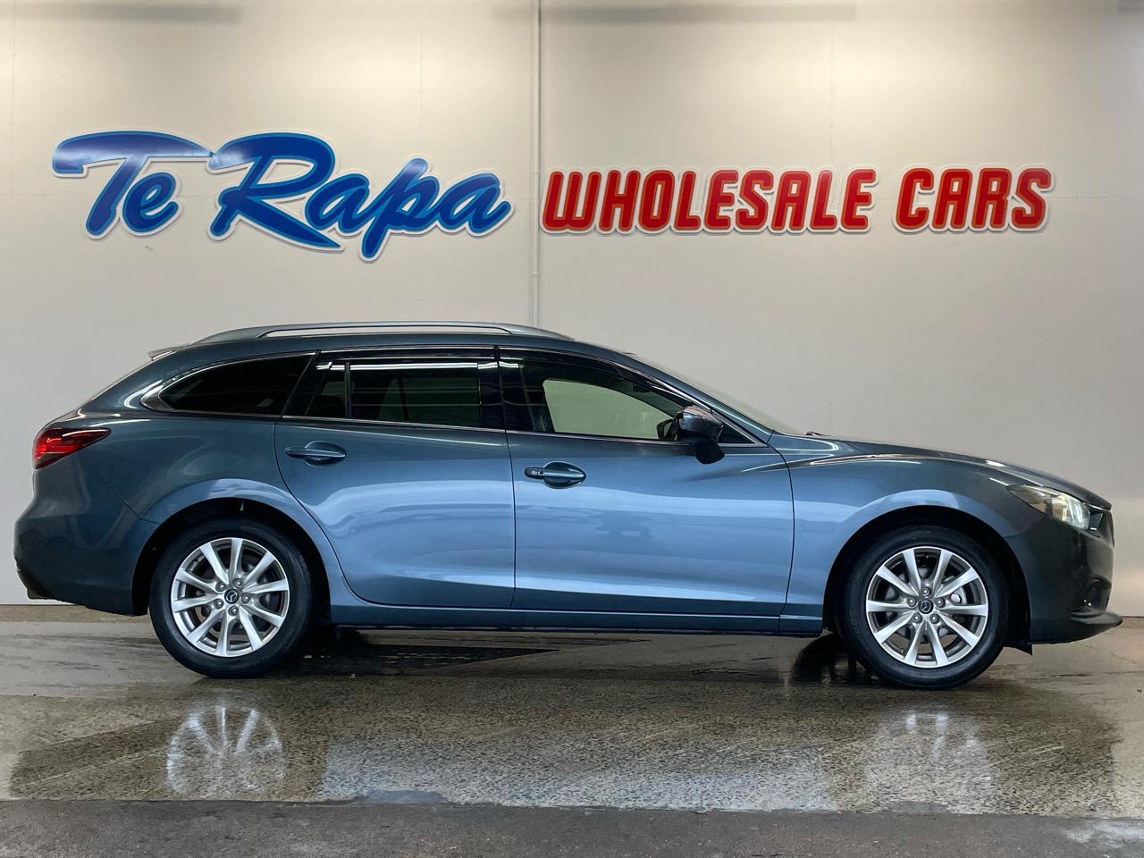 2014 Mazda Atenza