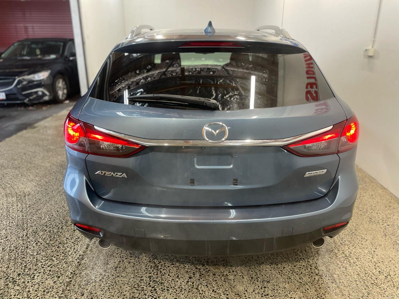 2014 Mazda Atenza