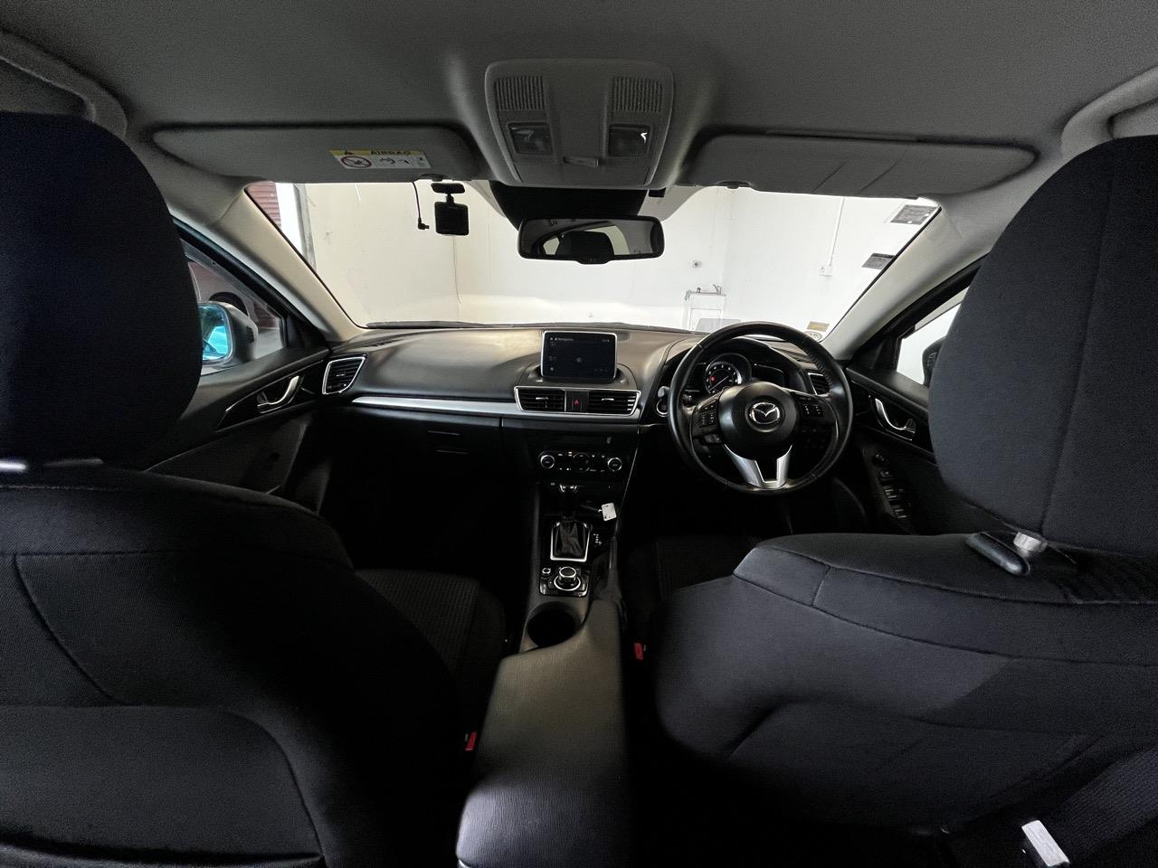 2014 Mazda Axela