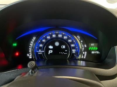 2014 Suzuki Swift - Thumbnail