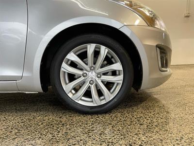 2014 Suzuki Swift - Thumbnail