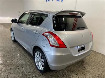 2014 Suzuki Swift - Thumbnail