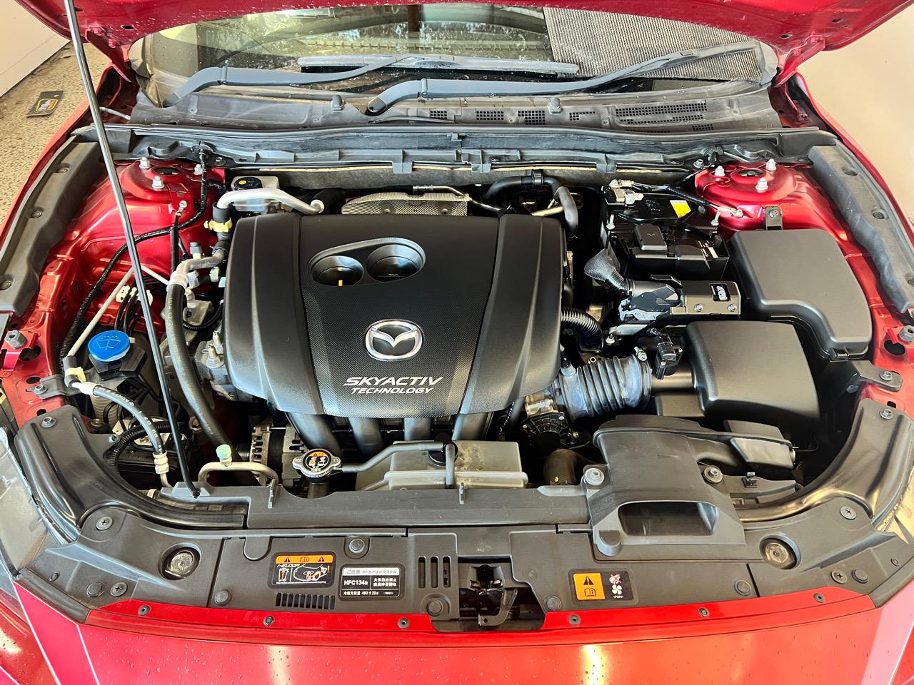 2014 Mazda AXELA