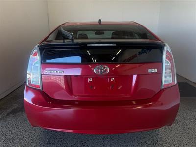 2012 Toyota Prius - Thumbnail