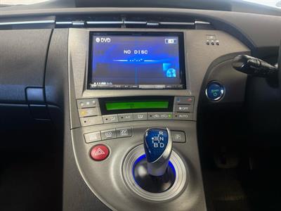 2012 Toyota Prius - Thumbnail