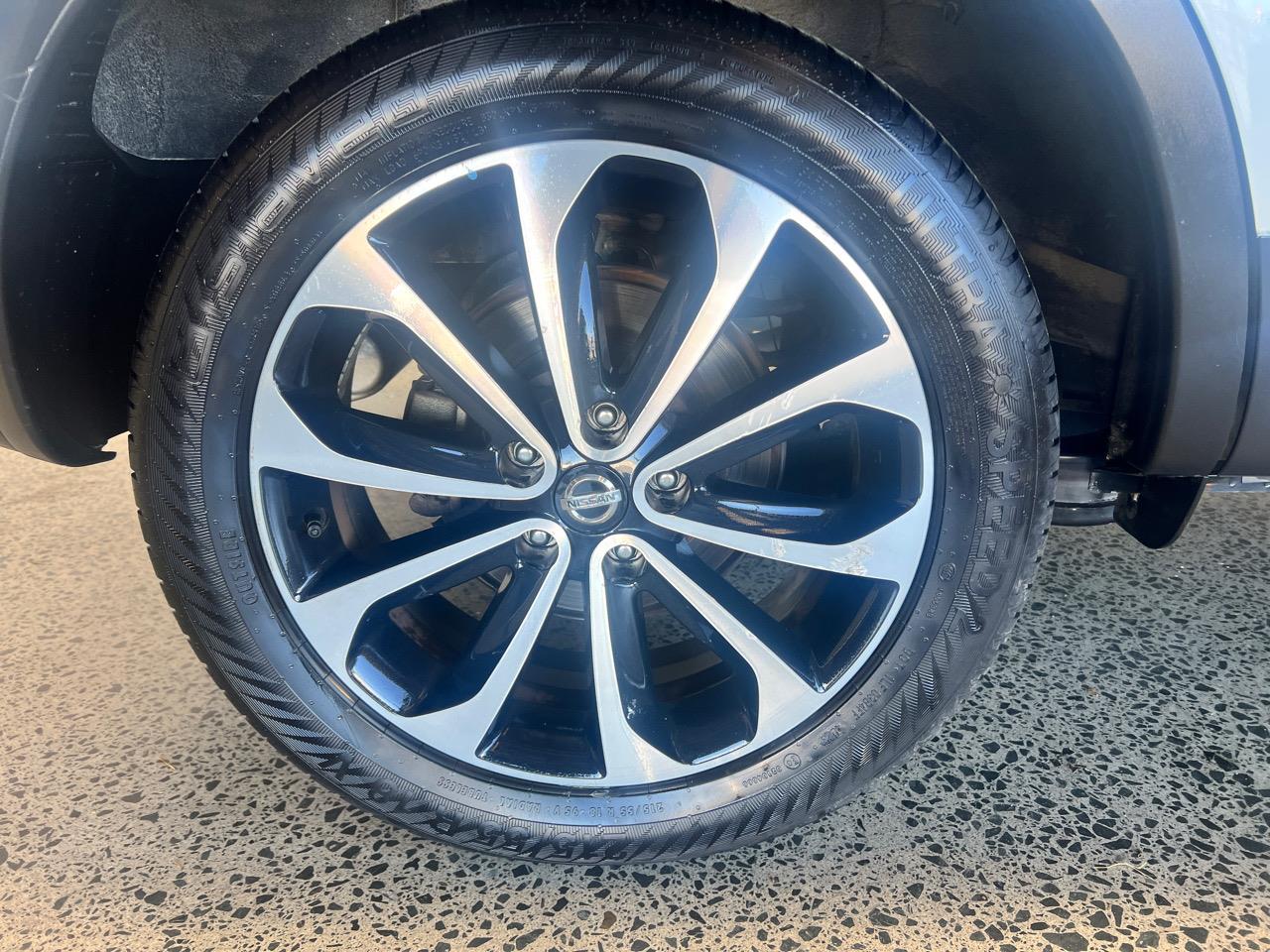 2012 Nissan Dualis
