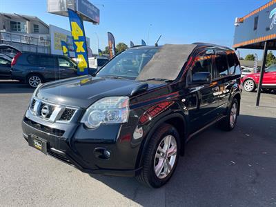2012 Nissan X-Trail - Thumbnail