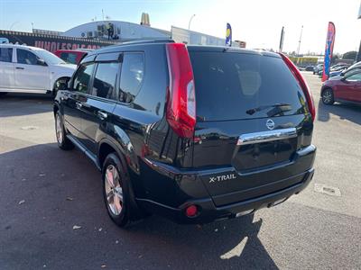 2012 Nissan X-Trail - Thumbnail