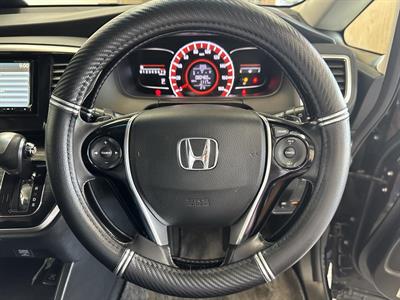 2014 Honda Odyssey - Thumbnail