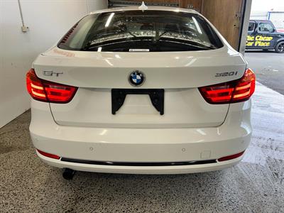2014 BMW 3 SERIES - Thumbnail