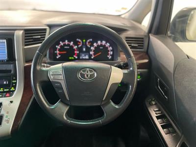 2013 Toyota VELLFIRE - Thumbnail