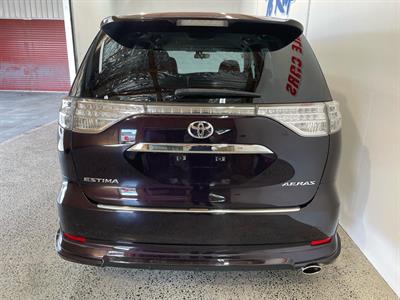 2015 Toyota Estima - Thumbnail