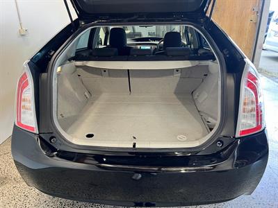 2012 Toyota Prius - Thumbnail